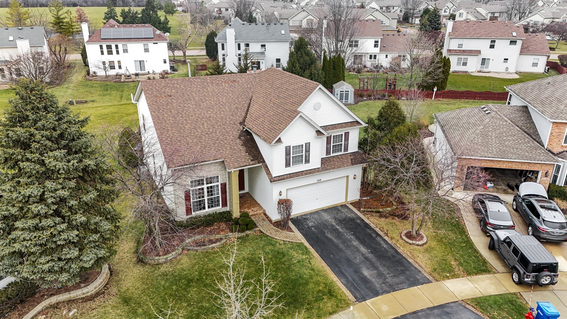 2578 Crestview Drive, Aurora, IL 60502