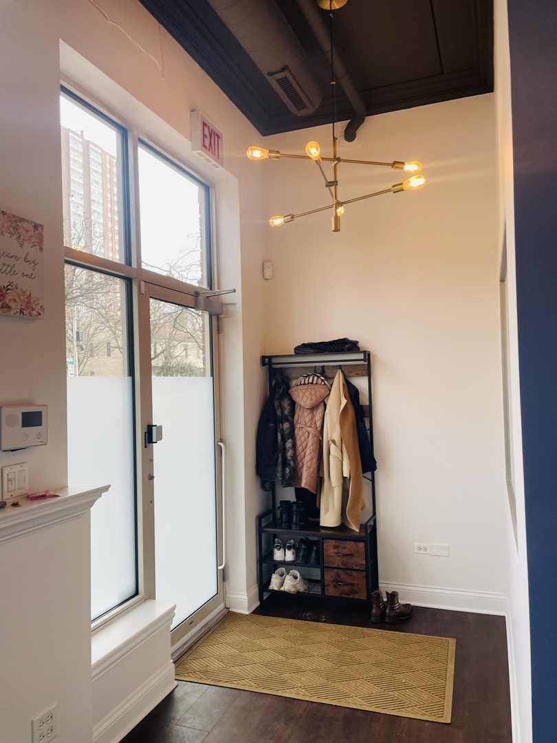 4704 N Kenmore Avenue #C, Chicago, IL 60640