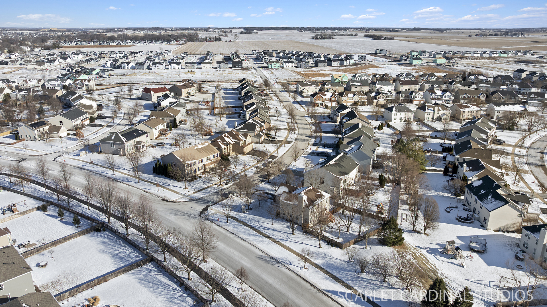 401 Bower Lane, Oswego, IL 60543