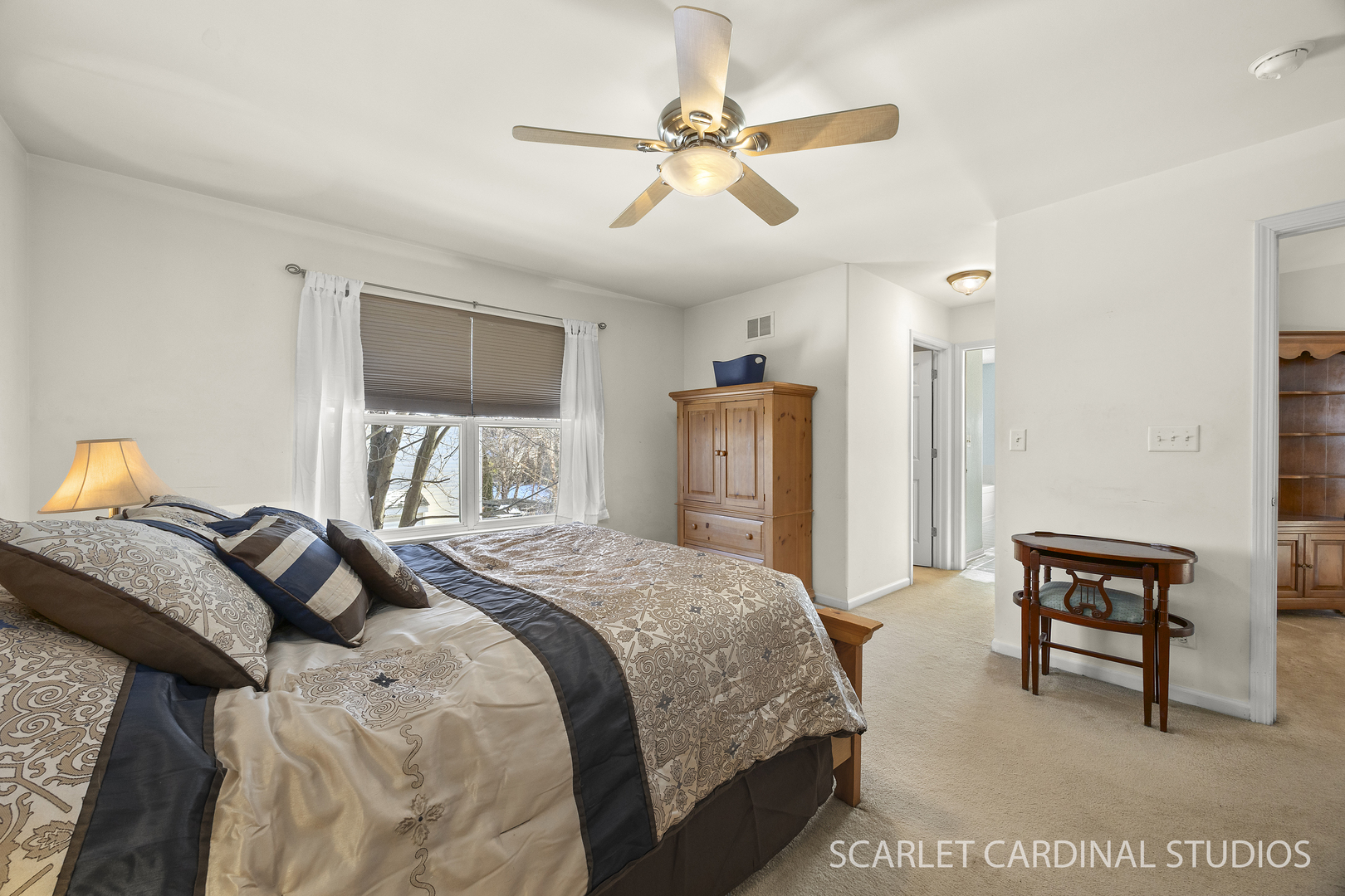 401 Bower Lane, Oswego, IL 60543