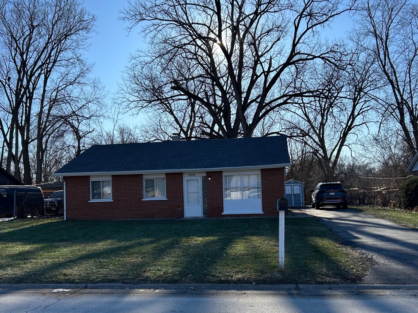 15246 Calitonia Drive, Markham, IL 60428