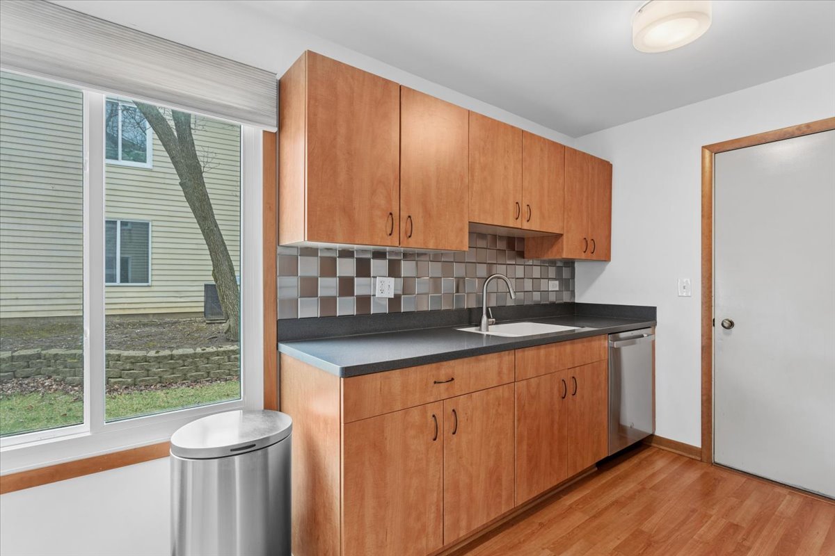 2404 Danbury Drive #A1, Woodridge, IL 60517