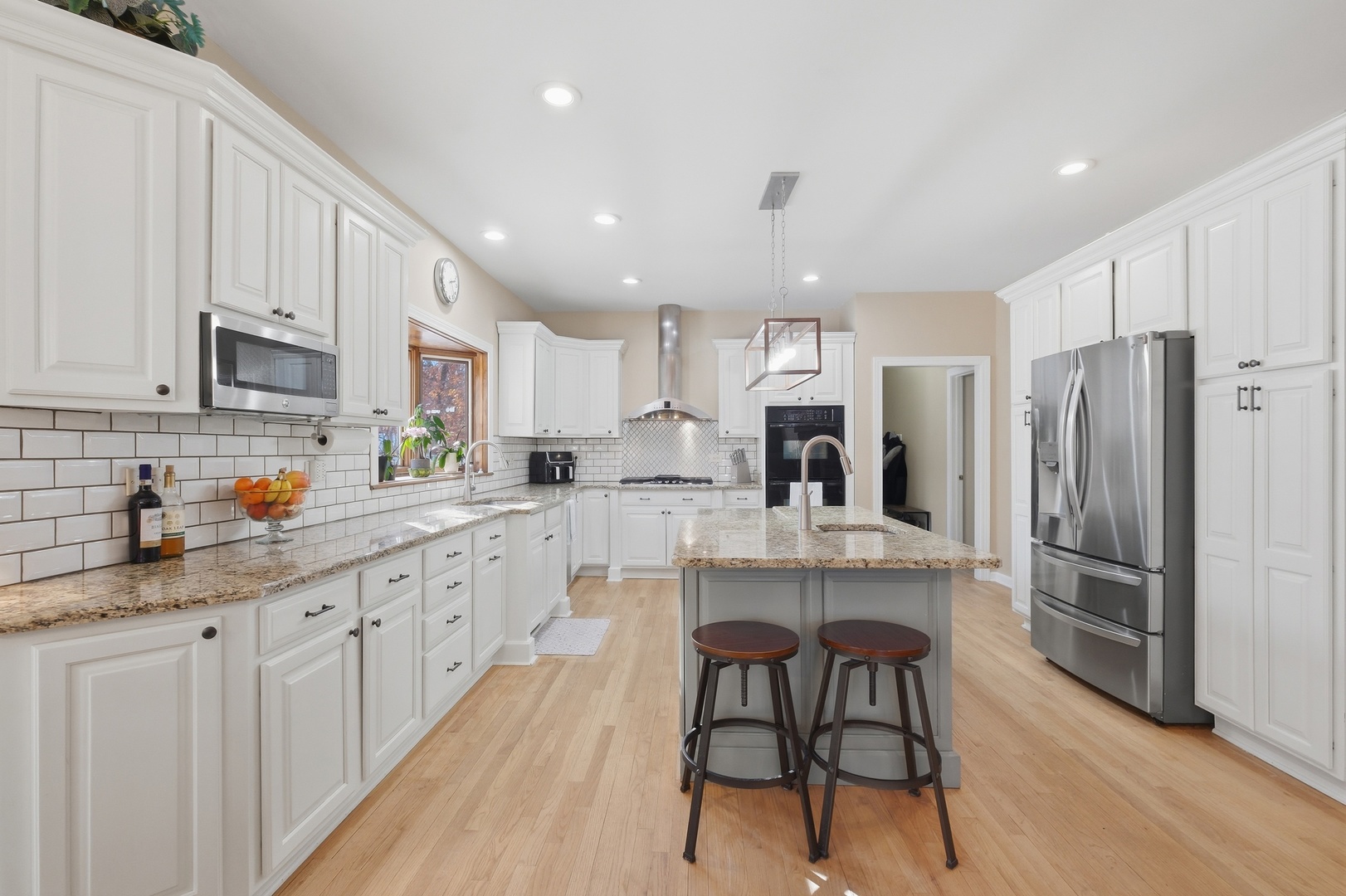 307 Knollwood Drive, Dixon, IL 61021