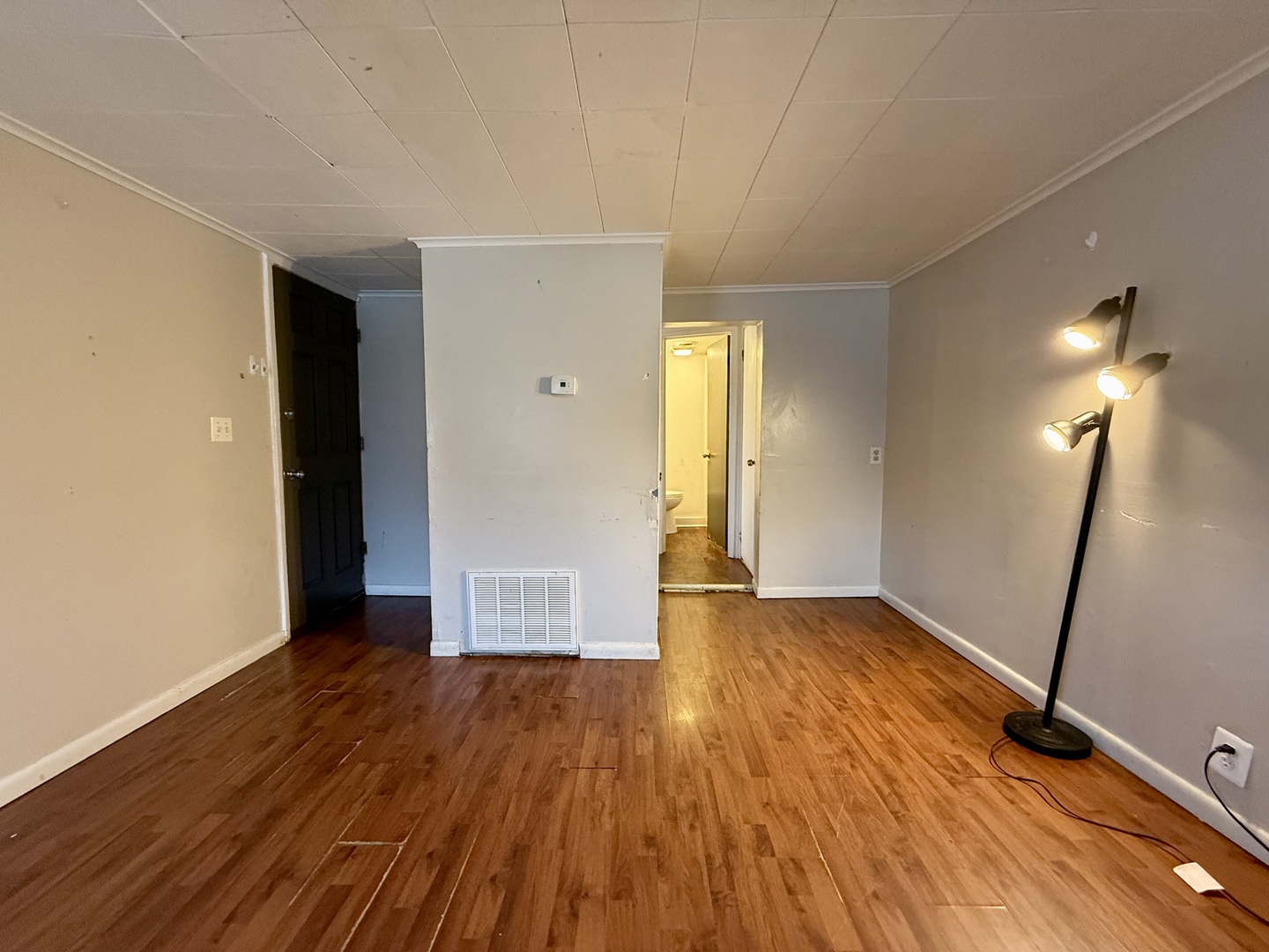 723 Richards Street #2, Joliet, IL 60433