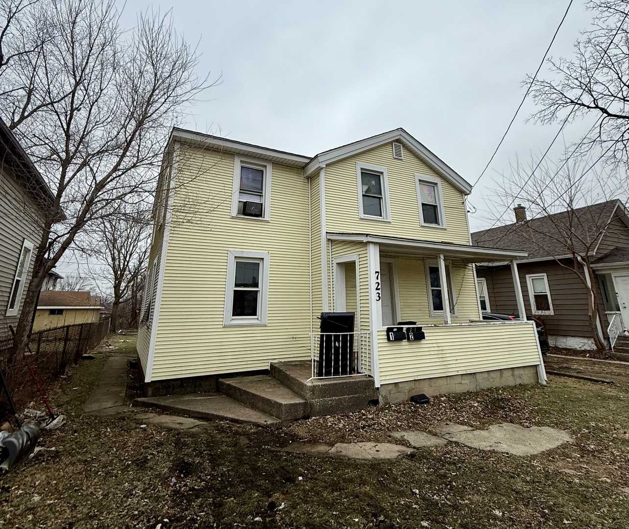 723 Richards Street #2, Joliet, IL 60433