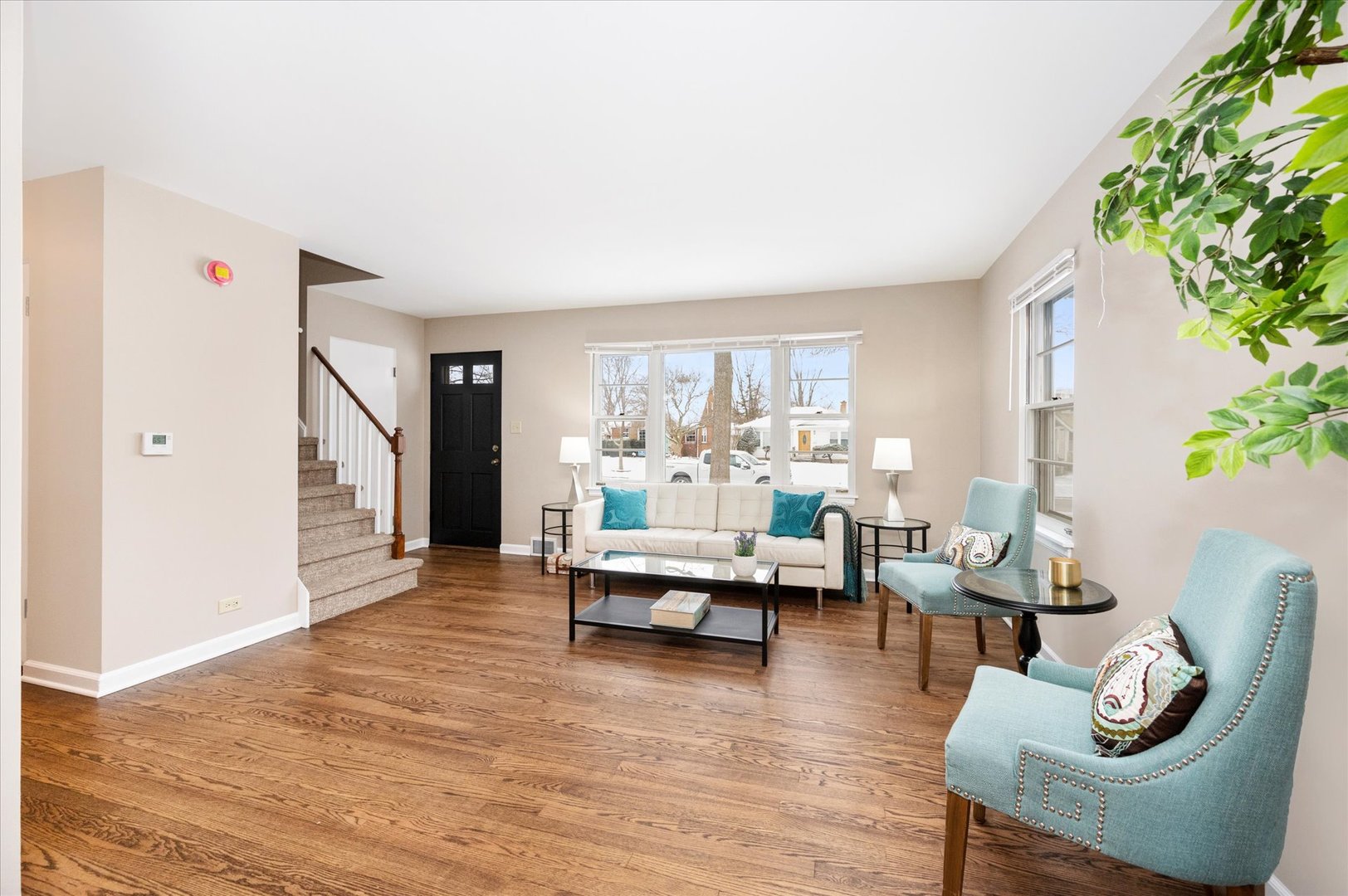 159 N Myrtle Avenue, Elmhurst, IL 60126