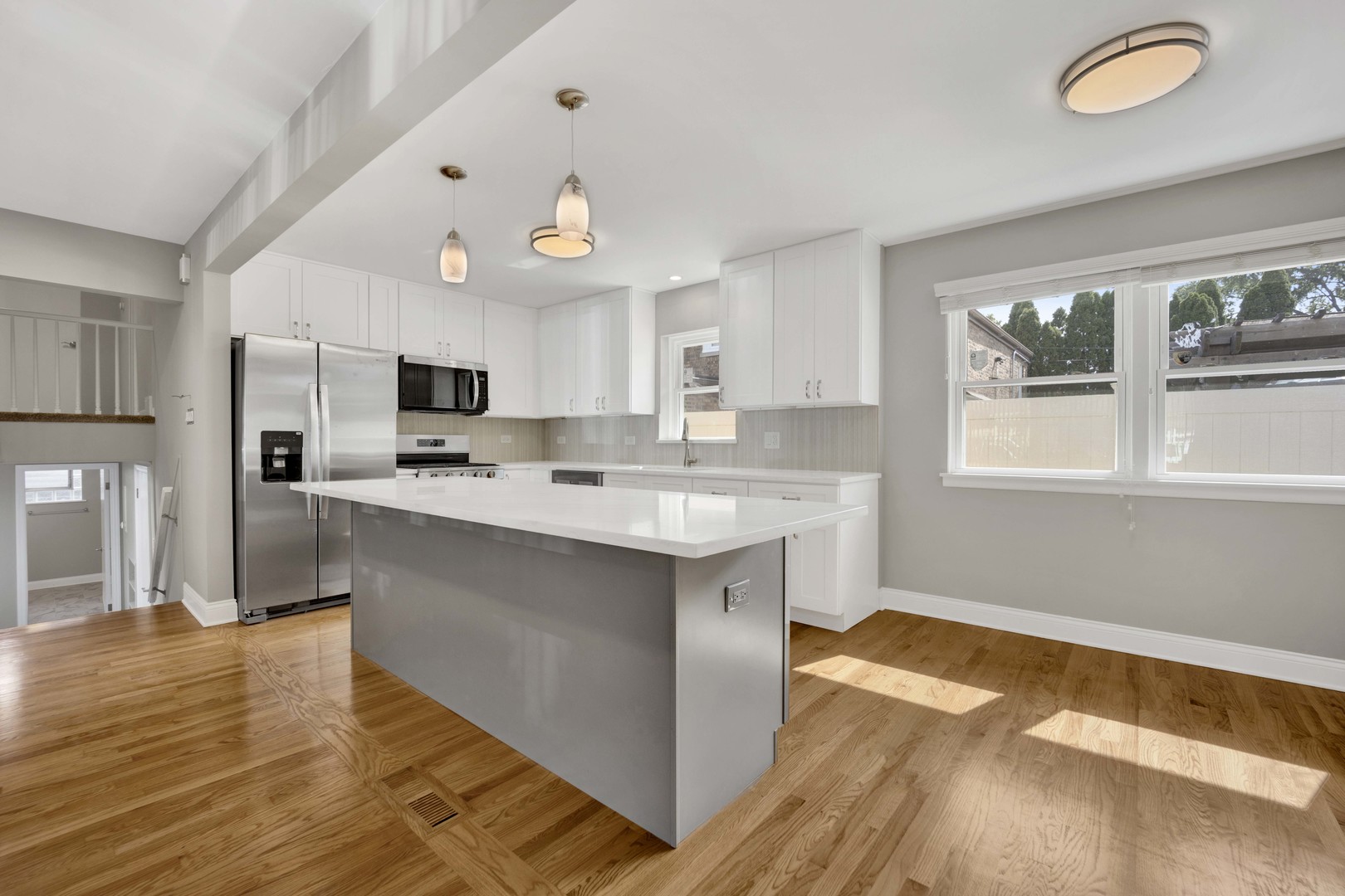 1900 Manchester Avenue, Westchester, IL 60154