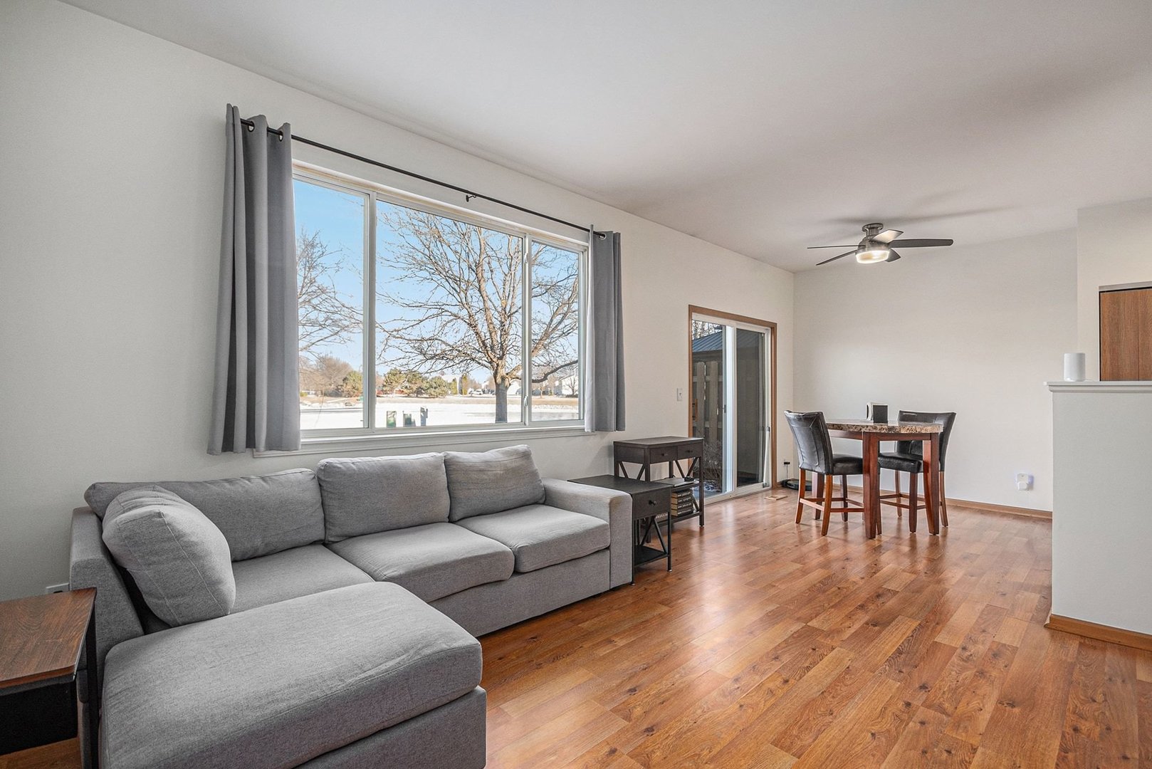 1870 N WENTWORTH Circle, Romeoville, IL 60446