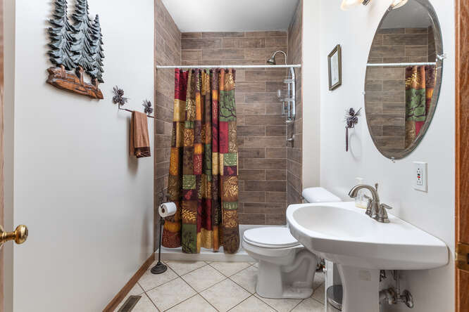 2658 E 1559th Road, Ottawa, IL 61350