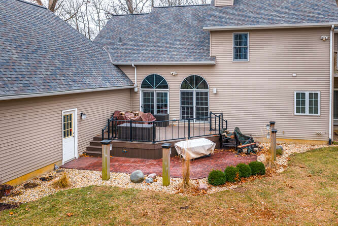 2658 E 1559th Road, Ottawa, IL 61350