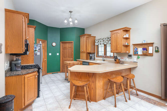 2658 E 1559th Road, Ottawa, IL 61350