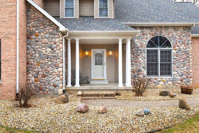 2658 E 1559th Road, Ottawa, IL 61350