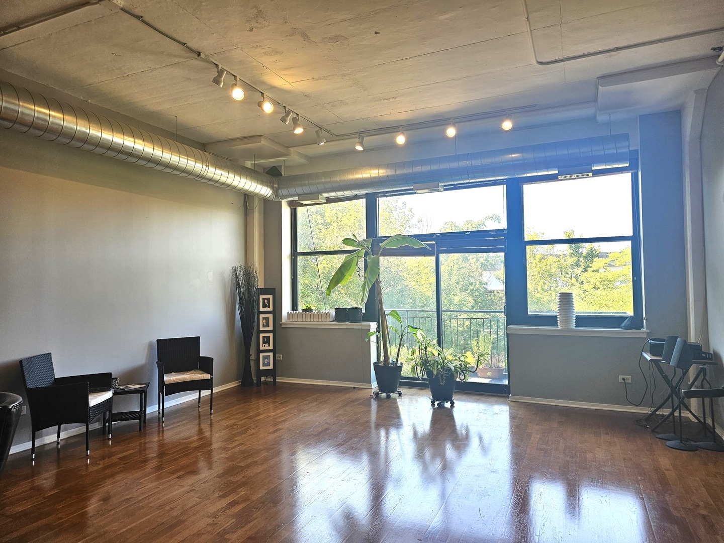 2323 W Pershing Road #230, Chicago, IL 60609