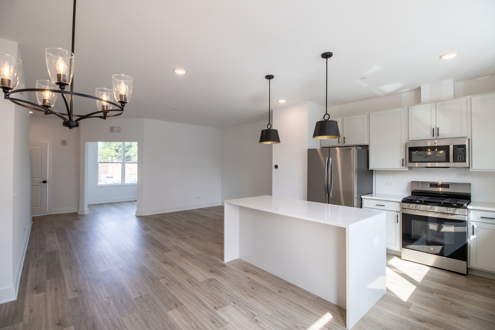 8380 Miami Avenue, Morton Grove, IL 60053