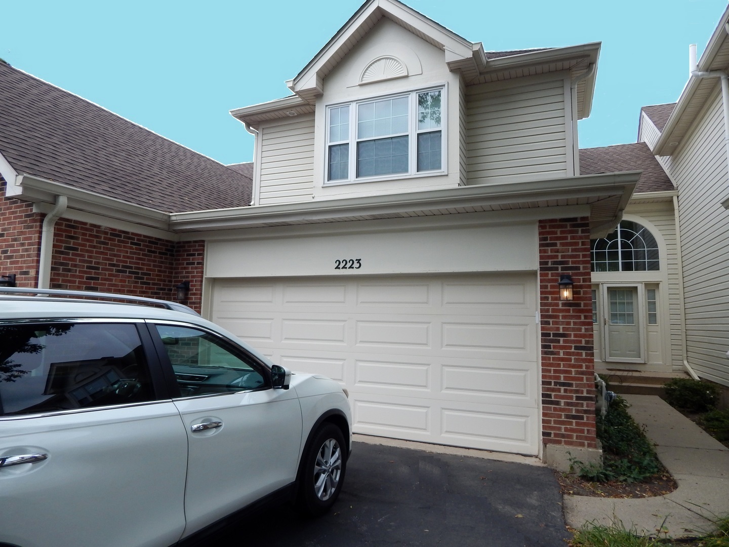 2223 Seaver Lane, Hoffman Estates, IL 60169