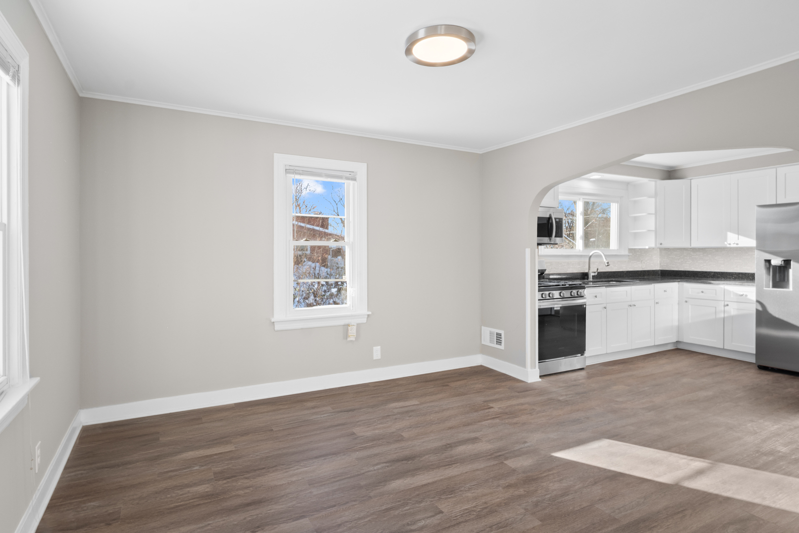 5604 S Madison Avenue, Countryside, IL 60525