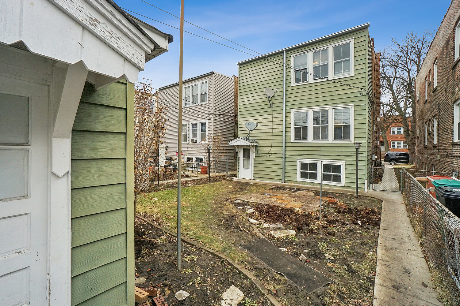 1832 Elmwood Avenue, Berwyn, IL 60402