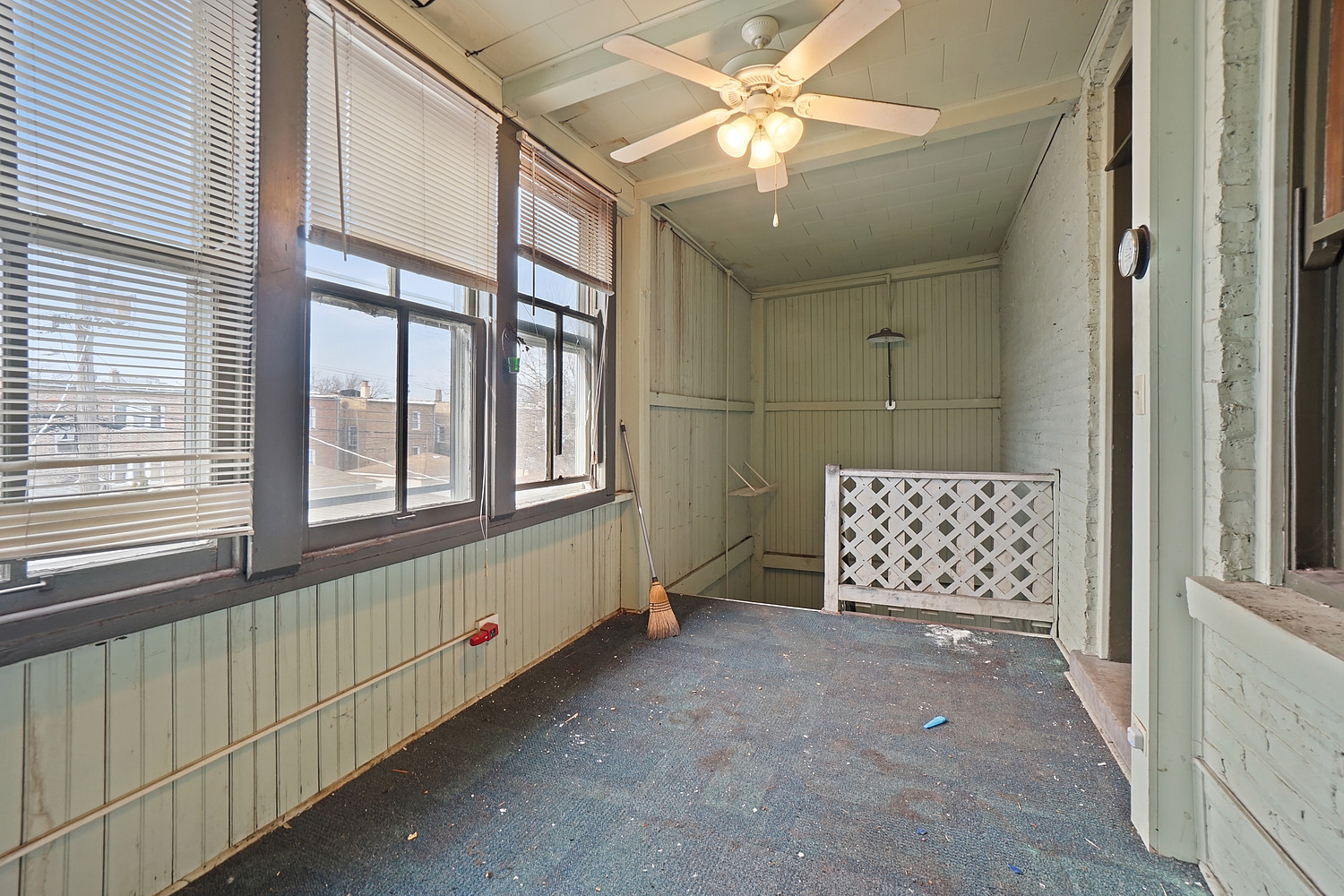 1832 Elmwood Avenue, Berwyn, IL 60402