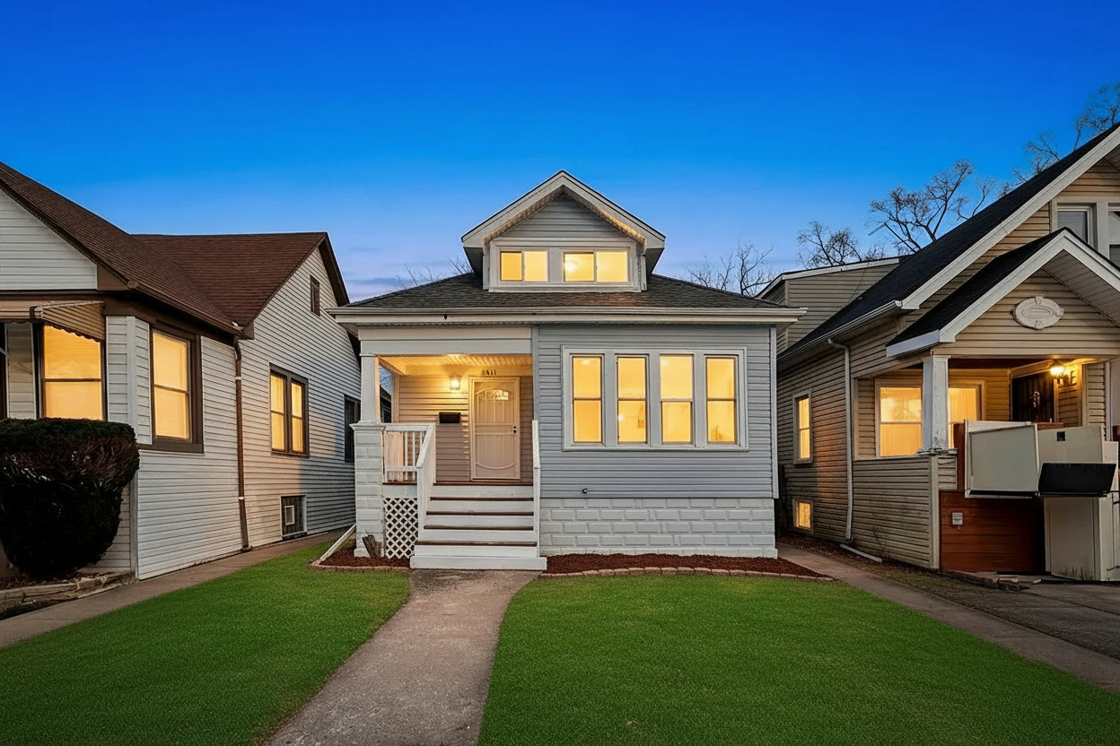 10813 S Eggleston Avenue, Chicago, IL 60628