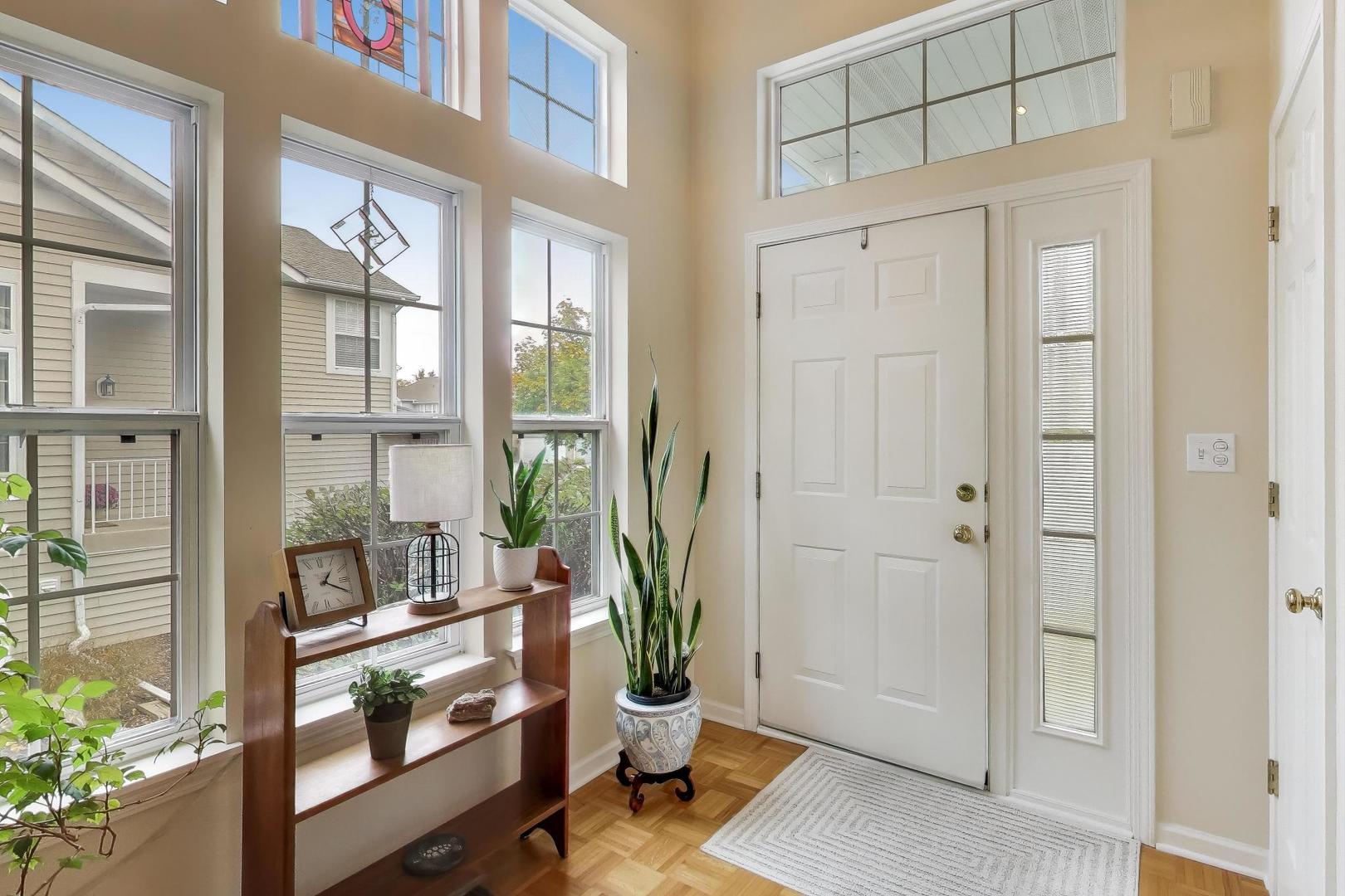 Willowbrook, IL 60527