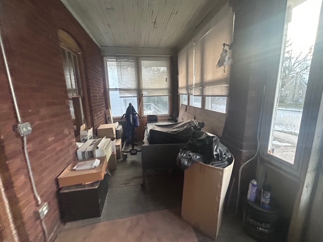 North Chicago, IL 60064