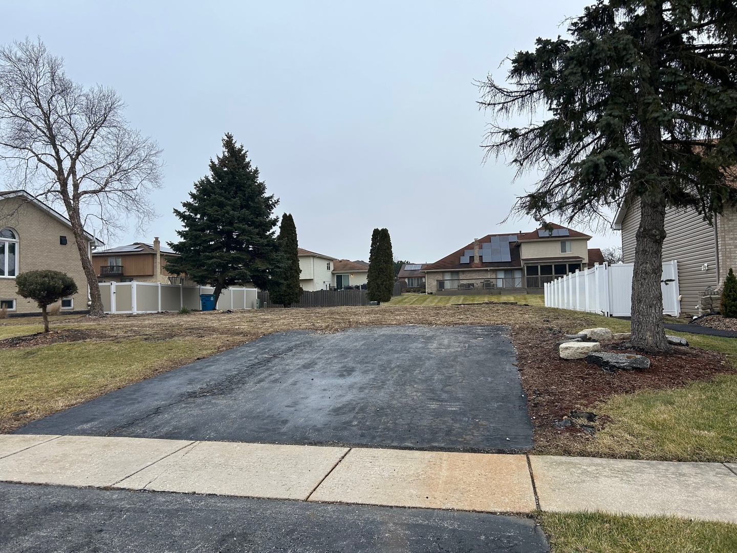 18619 Laramie Road, Country Club Hills, IL 60478