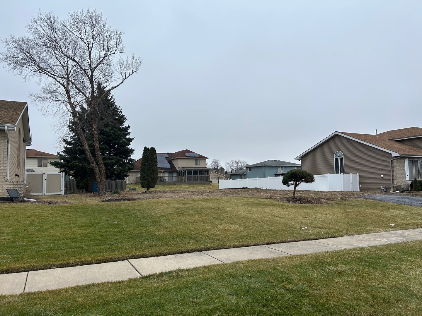 18619 Laramie Road, Country Club Hills, IL 60478