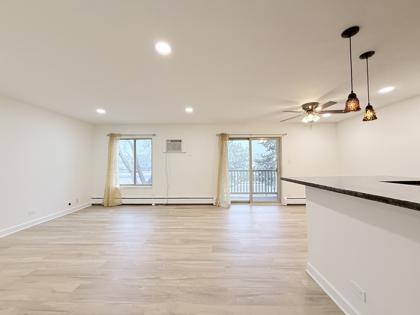 460 N Wilke Road #201, Palatine, IL 60074