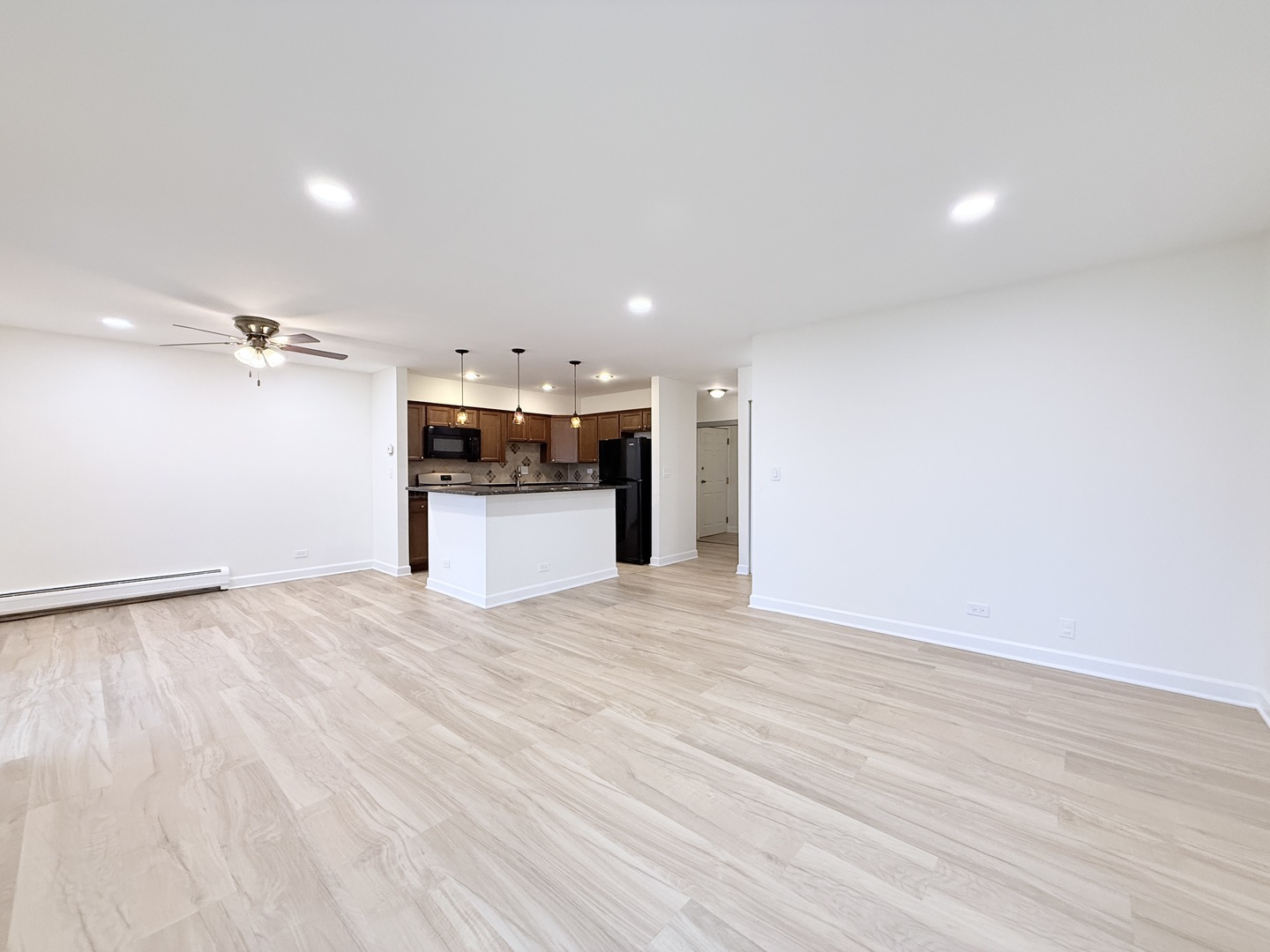 460 N Wilke Road #201, Palatine, IL 60074