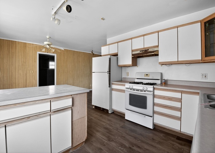 127 S Scottswood Drive, Urbana, IL 61802