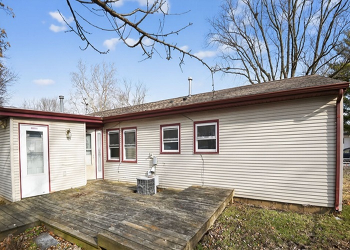 127 S Scottswood Drive, Urbana, IL 61802