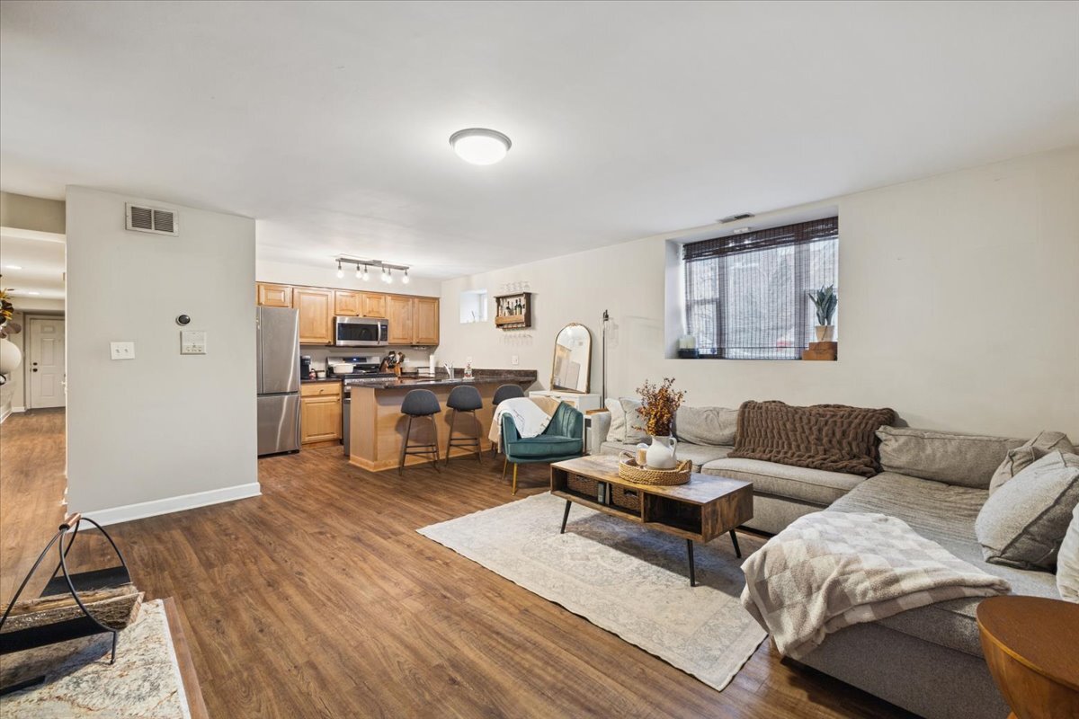 1111 N Honore Street #1, Chicago, IL 60622