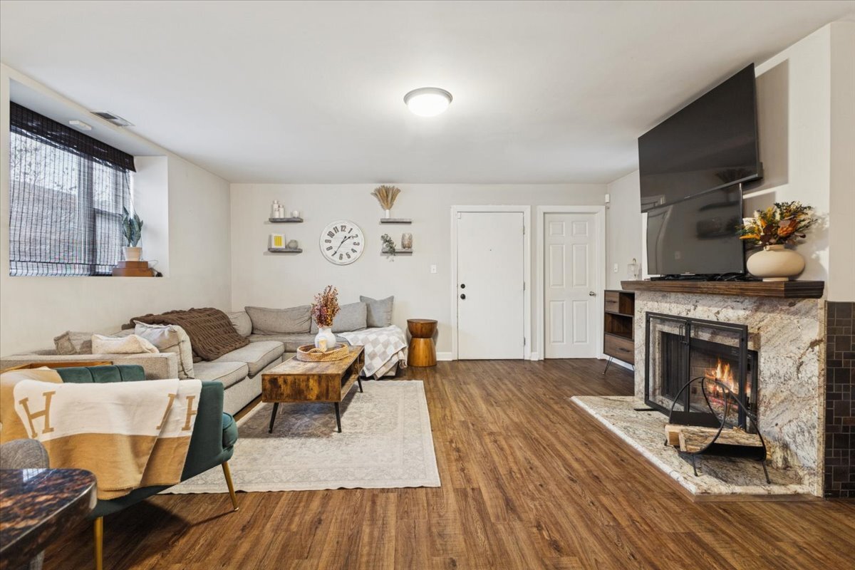 1111 N Honore Street #1, Chicago, IL 60622