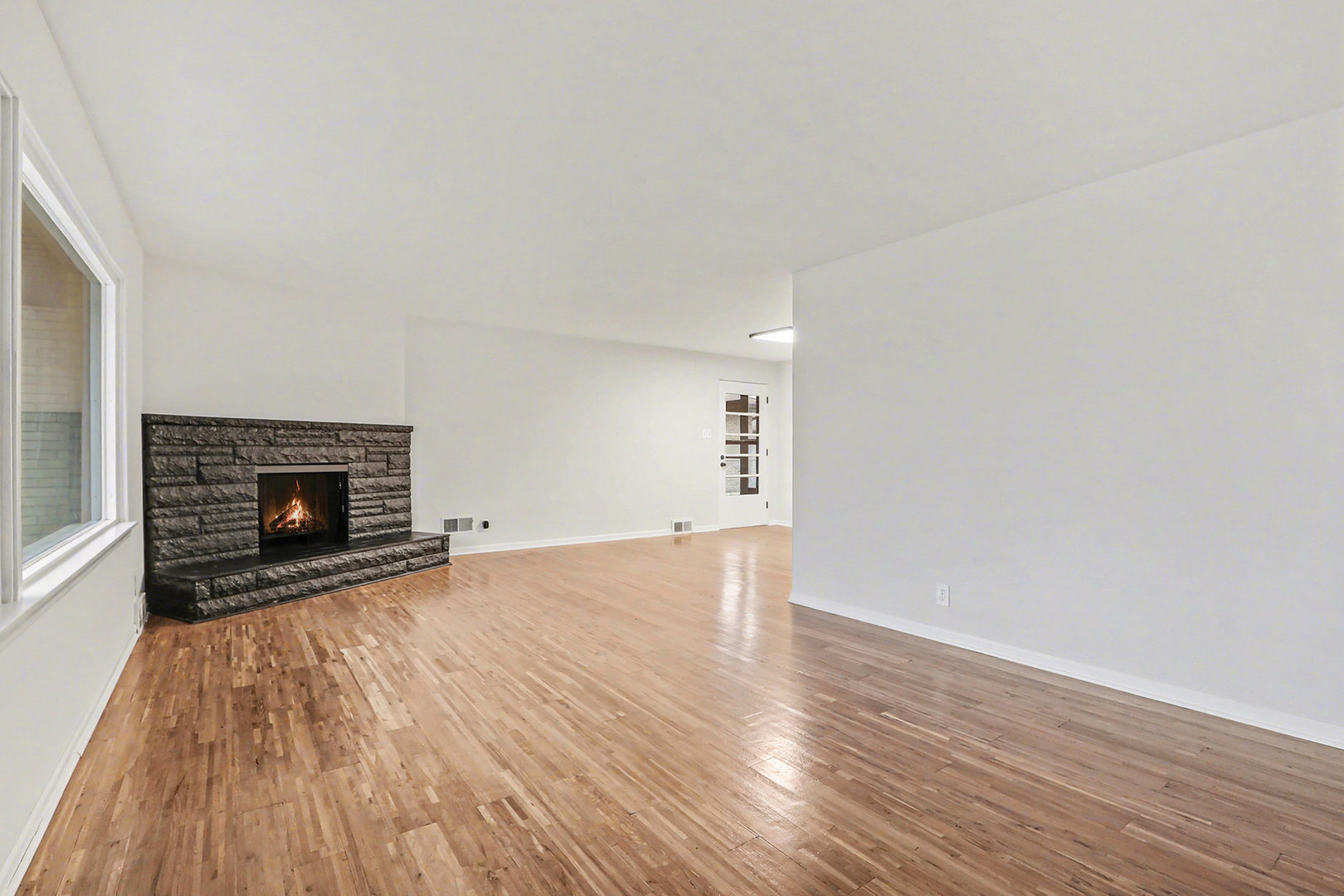 1608 Mayfield Avenue, Joliet, IL 60435