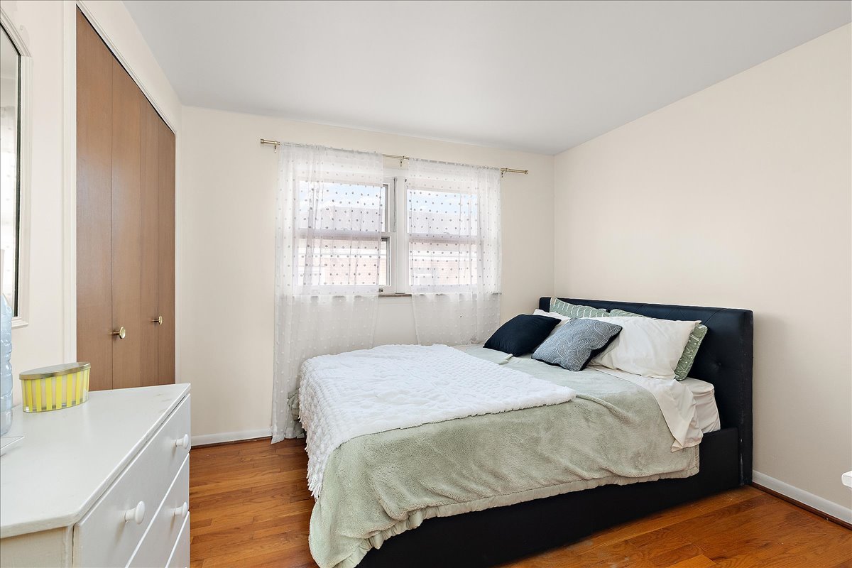 18522 Dixie Highway, Homewood, IL 60430