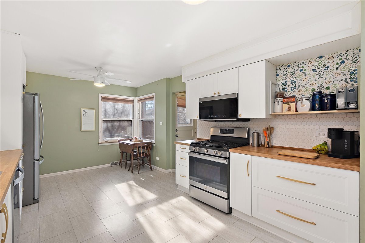 18522 Dixie Highway, Homewood, IL 60430