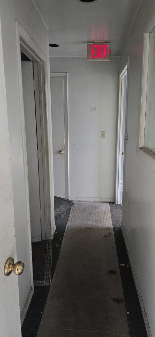 11475 Commercial Street #5, Richmond, IL 60071