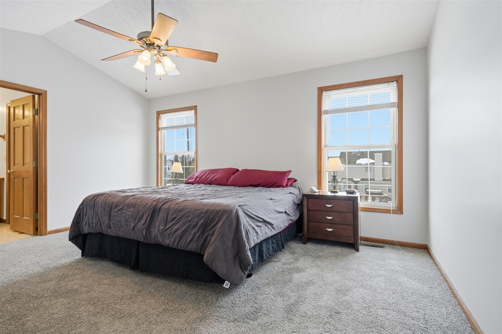 59 Bandecon Way, Bloomington, IL 61704