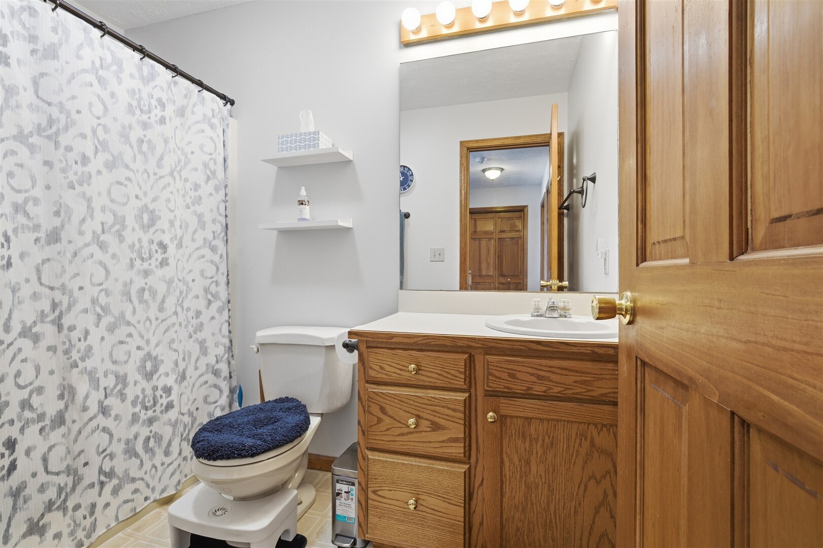 59 Bandecon Way, Bloomington, IL 61704