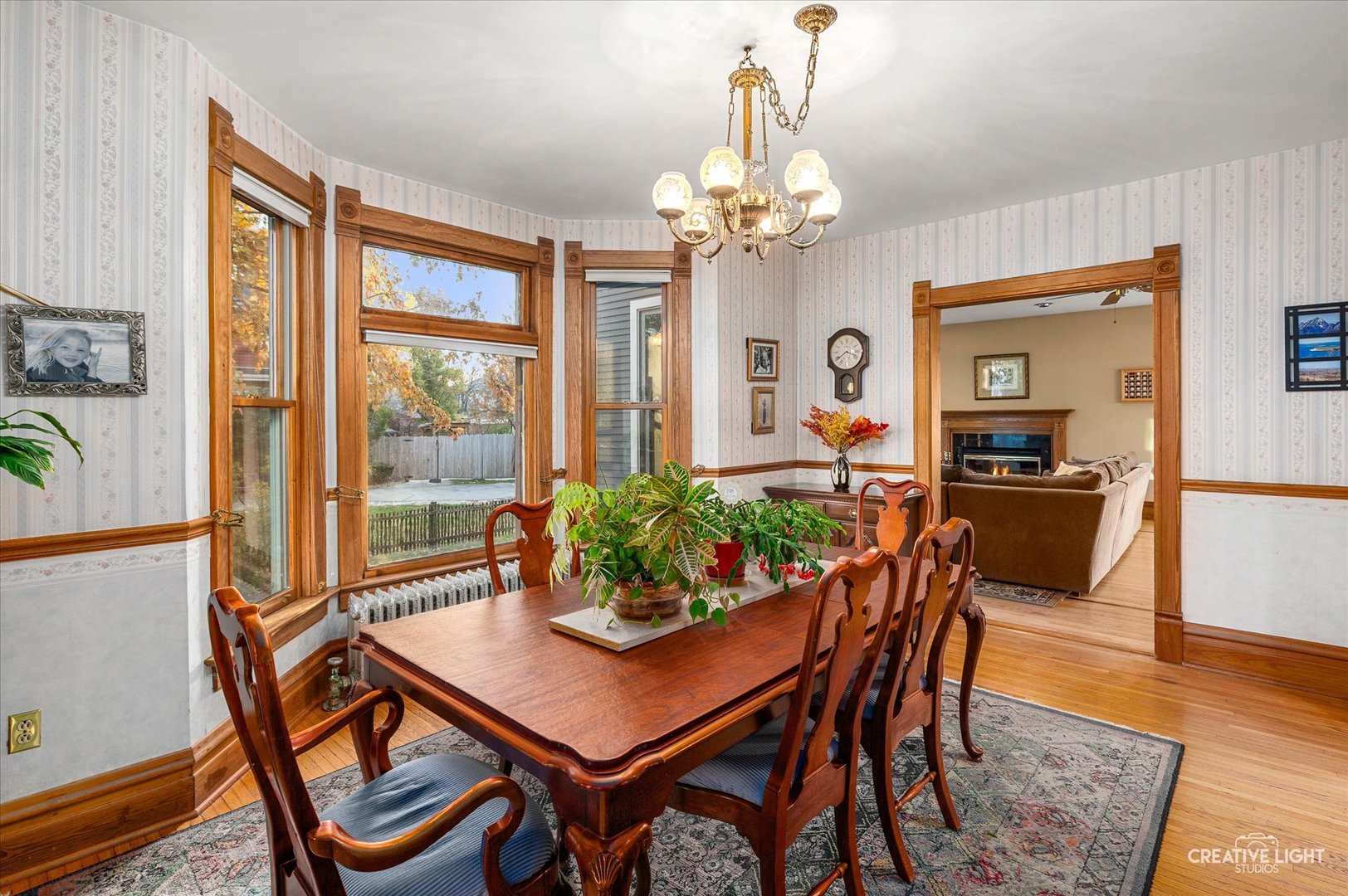 4214 Deyo Avenue, Brookfield, IL 60513