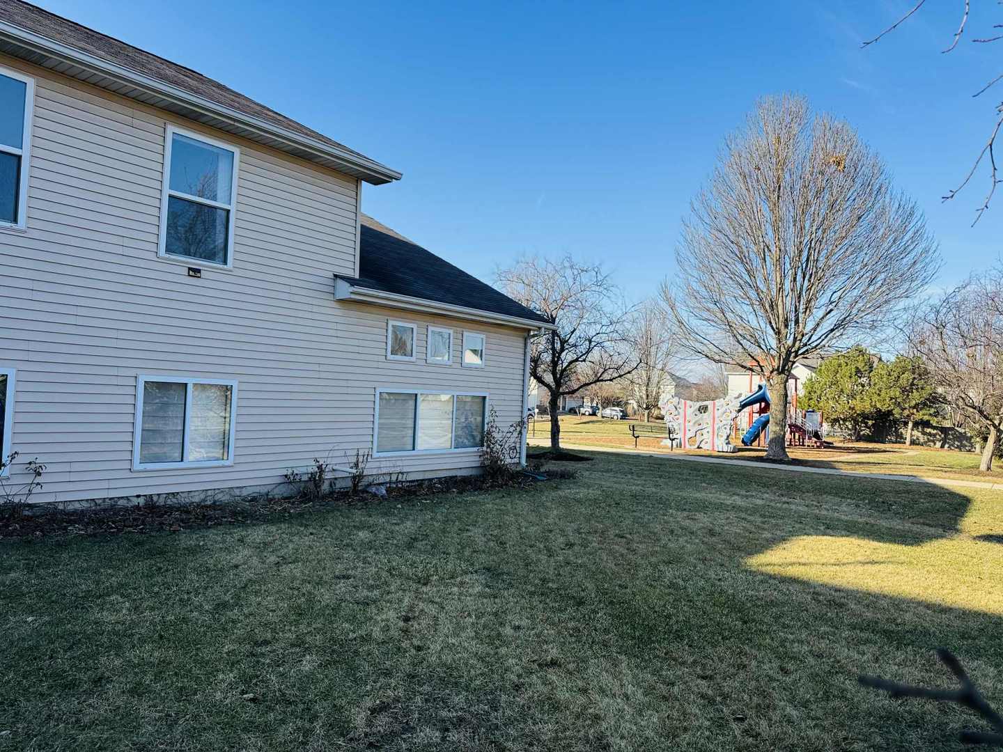 425 Claire Avenue, Romeoville, IL 60446