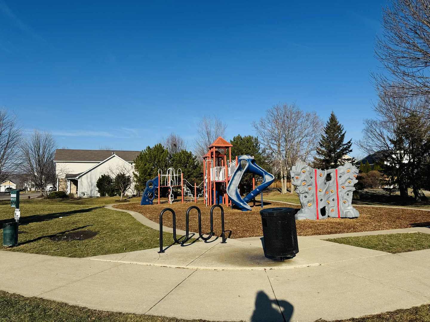 425 Claire Avenue, Romeoville, IL 60446