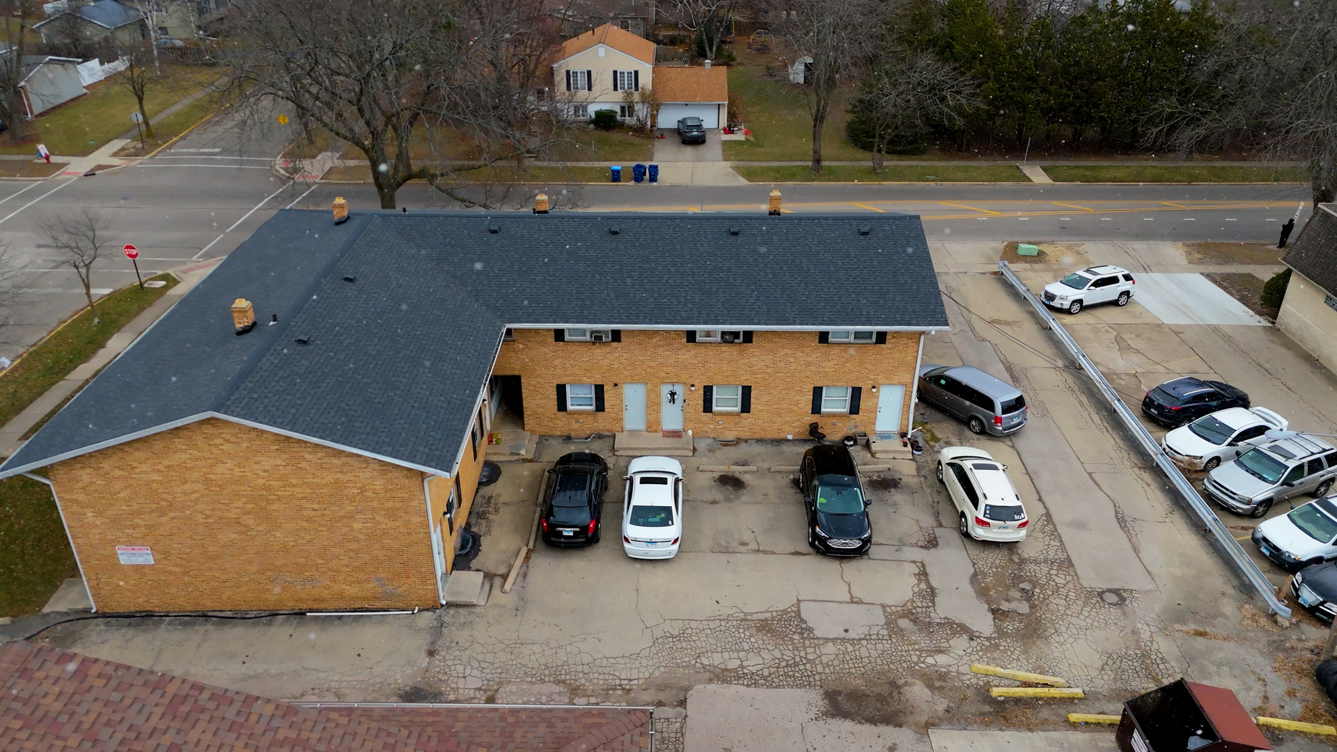 802-810-820 Kimberly Drive, DeKalb, IL 60115