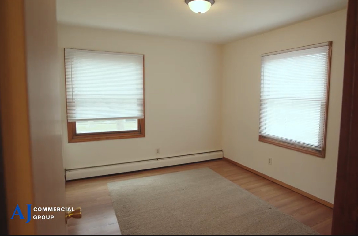 802-810-820 Kimberly Drive, DeKalb, IL 60115