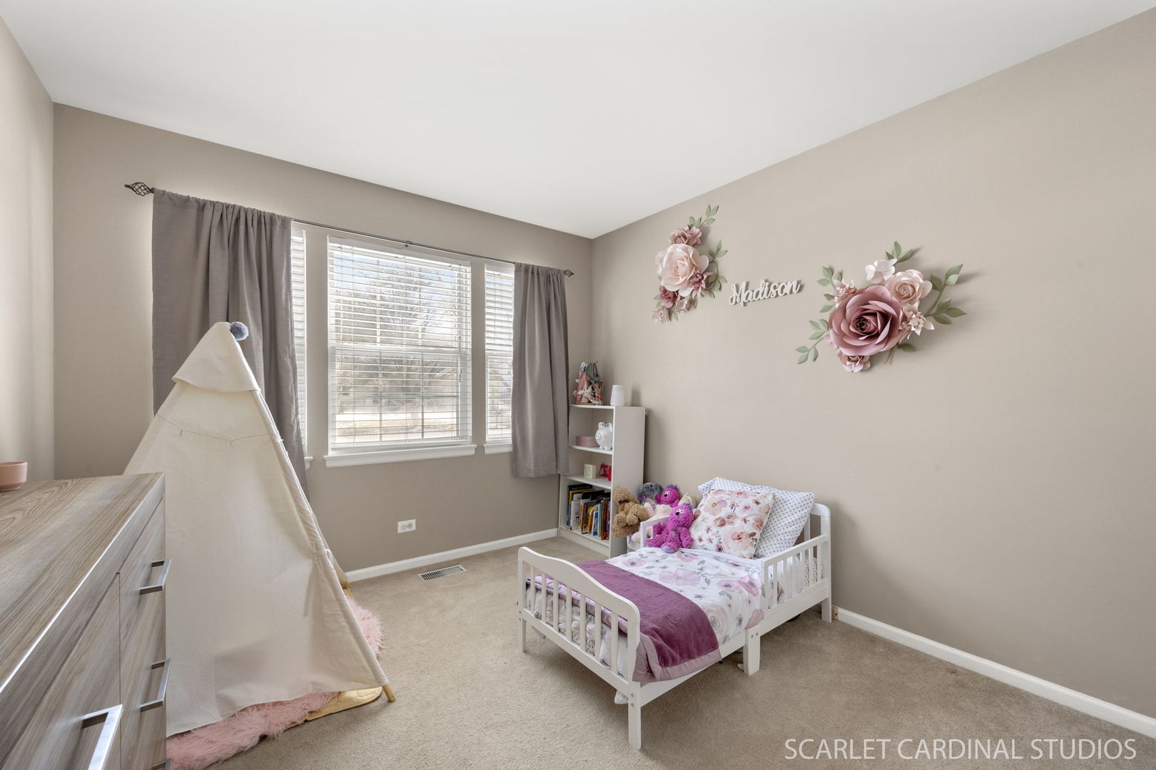 23 Westmoor Court, Aurora, IL 60502