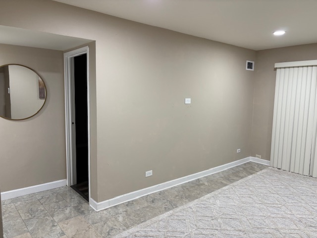 9388 Bay Colony Drive #1S, Des Plaines, IL 60016