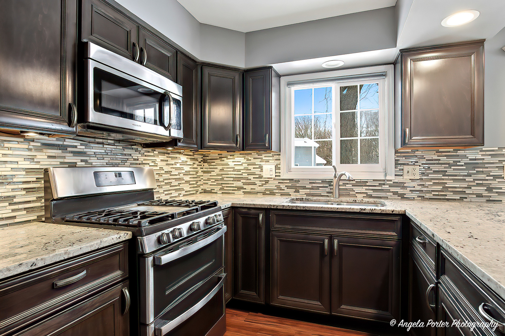 34110 N White Oak Lane #37B, Gurnee, IL 60031