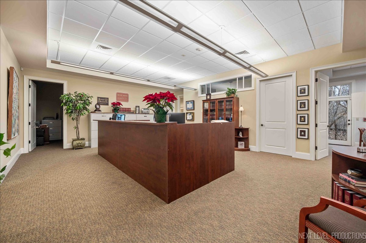 400 Knoll Street #C, Wheaton, IL 60187