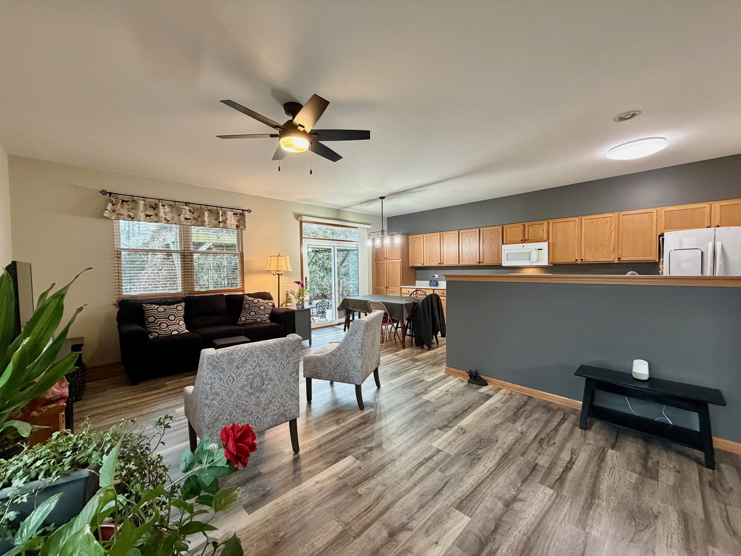 681 Ryegrass Trail, Aurora, IL 60504