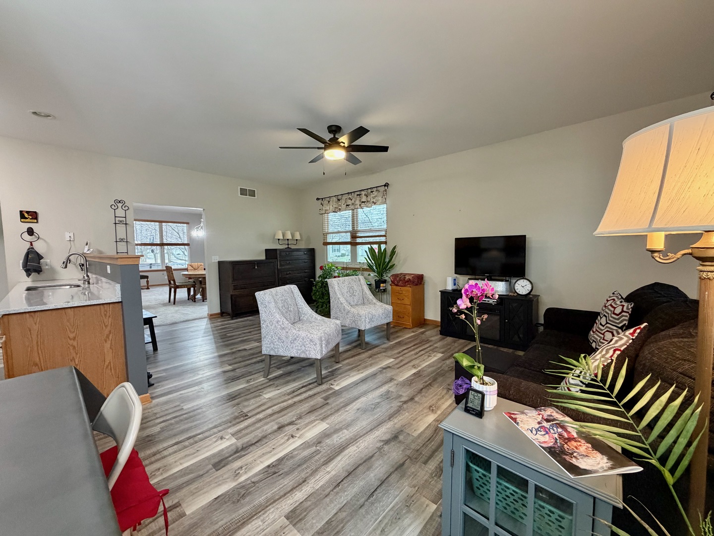 681 Ryegrass Trail, Aurora, IL 60504